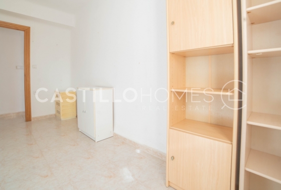 Resale - Apartment / flat - Torrevieja - Playa del Cura