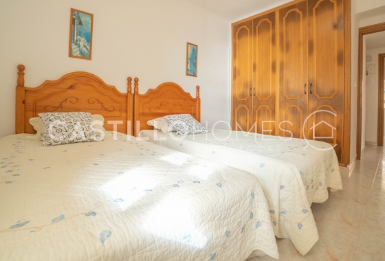 Resale - Apartment / flat - Torrevieja - Playa del Cura