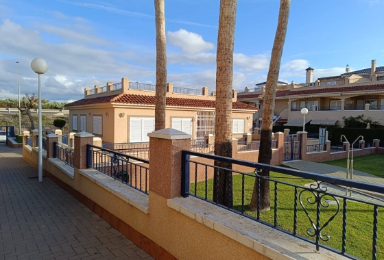 Resale - Apartment / flat - Pilar de la Horadada - Riomar