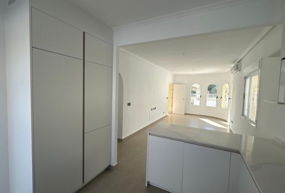 Resale - Villa - Algorfa - Inland