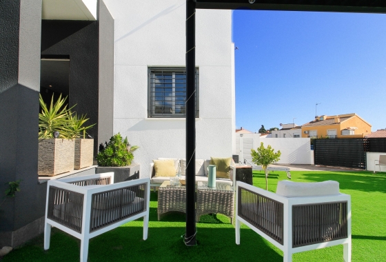 Resale - Townhouse - Torrevieja - Costa Blanca
