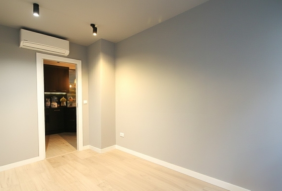 Resale - Apartment / flat - Alicante - Costa Blanca