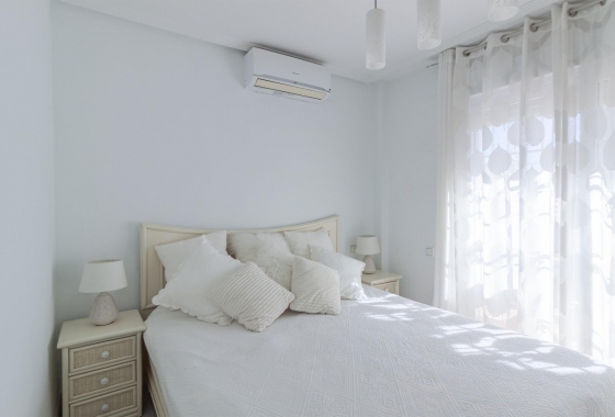 Resale - Villa - Orihuela Costa - Los Almendros-la Florida