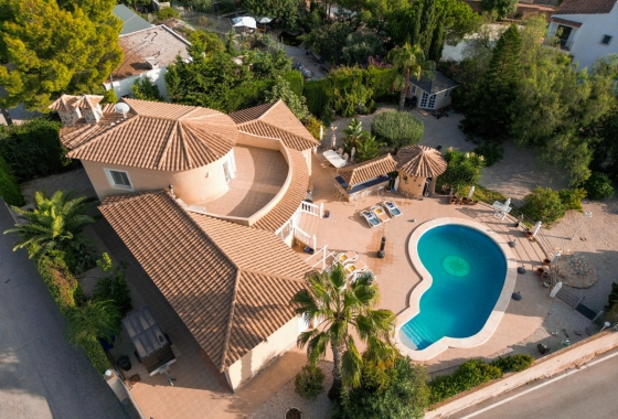 Resale - Villa - Busot - Costa Blanca