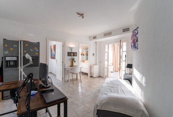 Resale - Villa - Busot - Costa Blanca