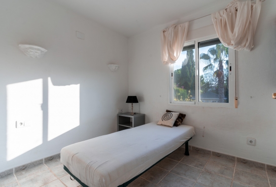 Resale - Villa - Busot - Costa Blanca