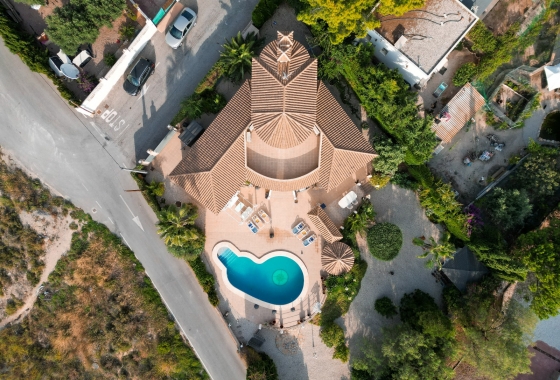 Resale - Villa - Busot - Costa Blanca