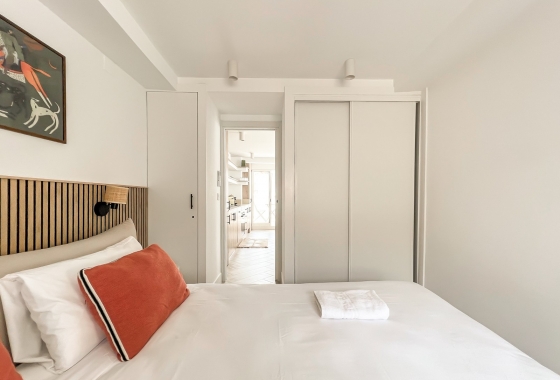 Resale - Apartment / flat - Alicante - Costa Blanca