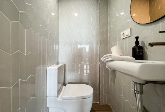 Resale - Apartment / flat - Alicante - Costa Blanca