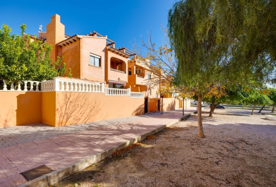 Resale - Bungalow - Torrevieja - aguas nuevas