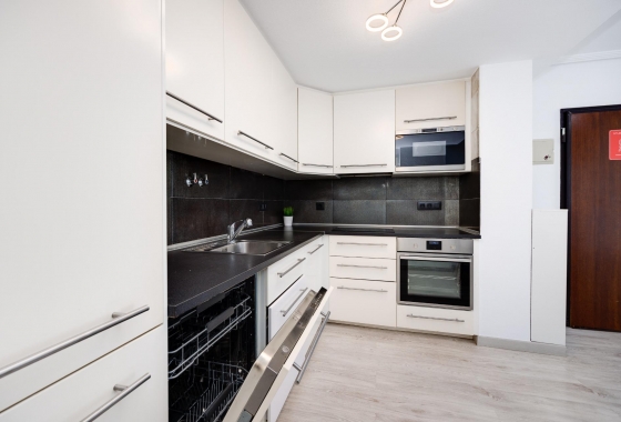 Resale - Bungalow - Torrevieja - aguas nuevas