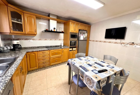 Resale - Townhouse - Pinoso - Inland
