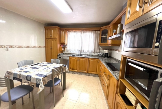 Resale - Townhouse - Pinoso - Inland