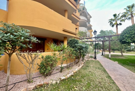 Resale - Bungalow - Torrevieja - Punta Prima