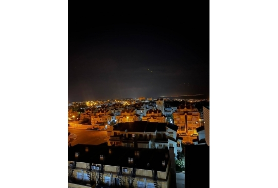 Reventa - Apartamento / piso - Torrevieja - aguas nuevas