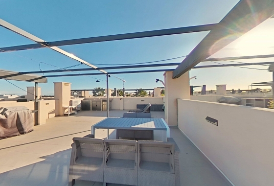 Resale - Apartment / flat - Pilar de la Horadada - La Torre De La Horadada