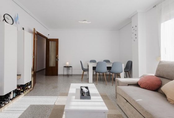 Resale - Apartment / flat - San Miguel de Salinas - Inland