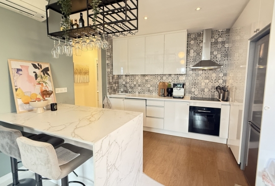 Resale - Villa - Orihuela Costa - Costa Blanca