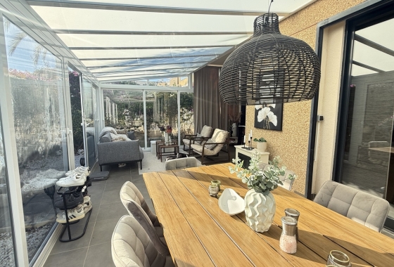 Resale - Villa - Orihuela Costa - Costa Blanca