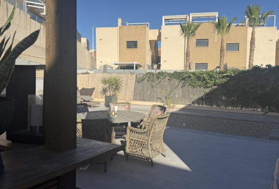 Resale - Villa - Orihuela Costa - Costa Blanca