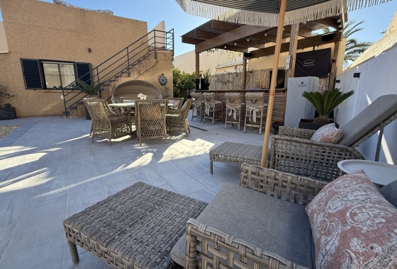 Resale - Villa - Orihuela Costa - Costa Blanca