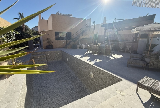 Resale - Villa - Orihuela Costa - Costa Blanca