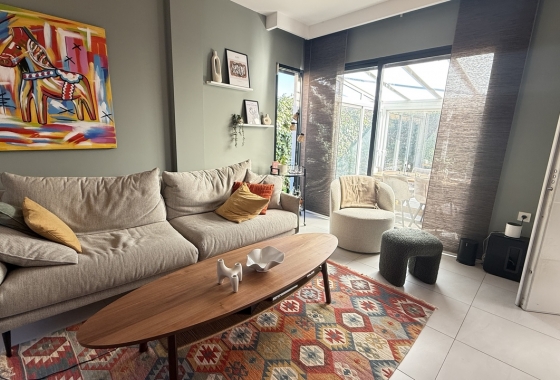 Resale - Villa - Orihuela Costa - Costa Blanca