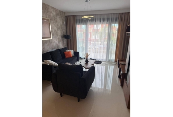 Resale - Apartment / flat - Pilar de la Horadada - La Torre De La Horadada
