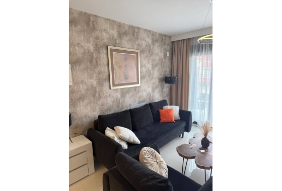 Resale - Apartment / flat - Pilar de la Horadada - La Torre De La Horadada