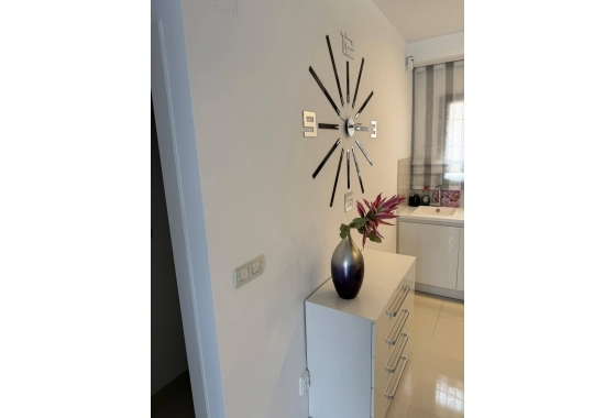 Resale - Apartment / flat - Pilar de la Horadada - La Torre De La Horadada