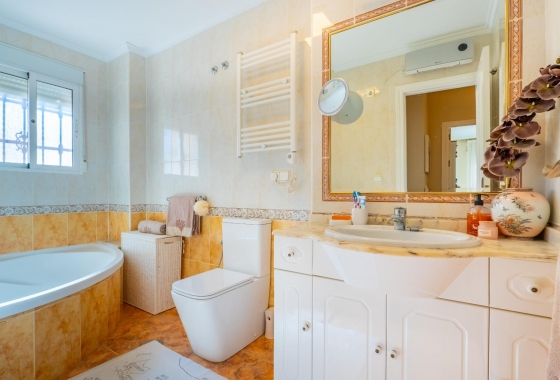 Resale - Townhouse - Orihuela Costa - La Regia