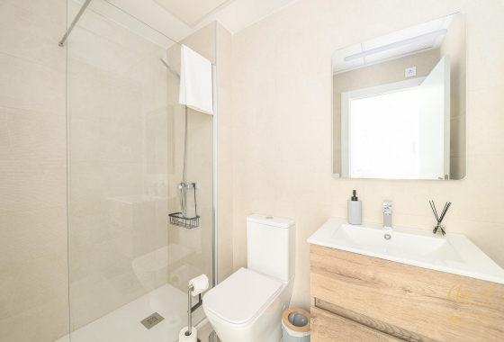 Resale - Apartment / flat - Pilar de la Horadada - Costa Blanca