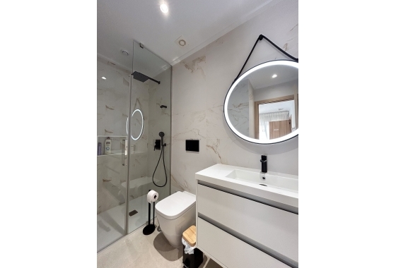 Resale - Apartment / flat - Guardamar del Segura - Costa Blanca