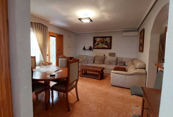 Resale - Townhouse - Orihuela Costa - Punta Prima