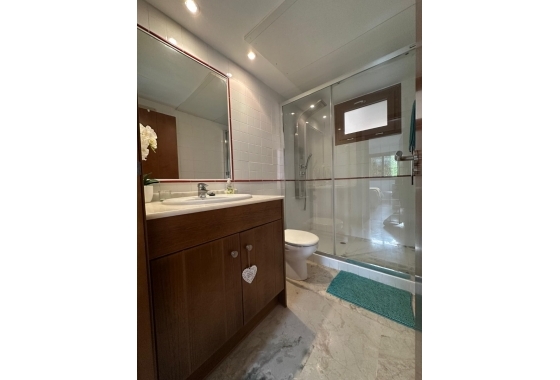 Resale - Apartment / flat - Torrevieja - Costa Blanca