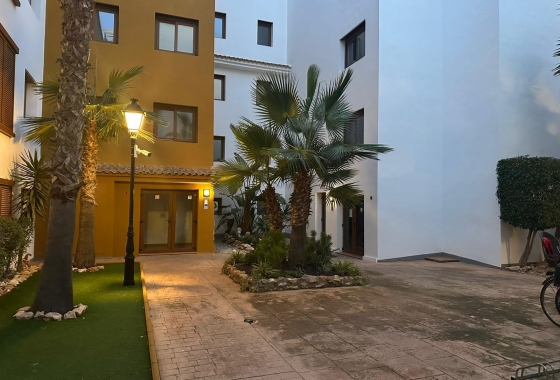 Resale - Apartment / flat - Torrevieja - Costa Blanca