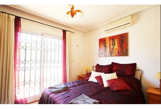 Revente - Villa - Orihuela Costa - Costa Blanca