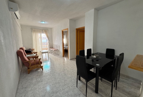 Resale - Apartment / flat - Torrevieja - Los Locos