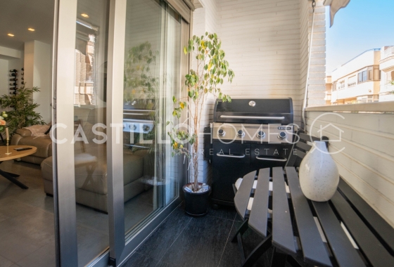 Herverkoop - Appartement / flat - Torrevieja - Centro