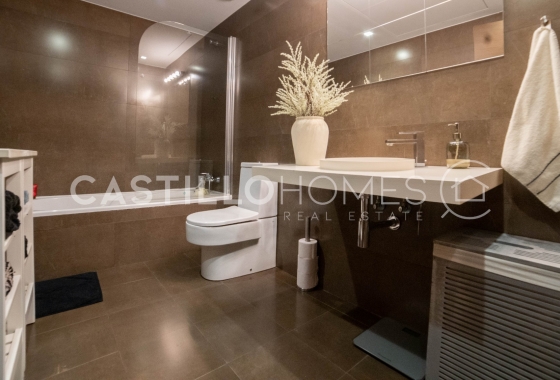 Herverkoop - Appartement / flat - Torrevieja - Centro