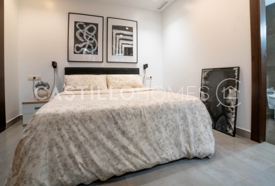 Herverkoop - Appartement / flat - Torrevieja - Centro