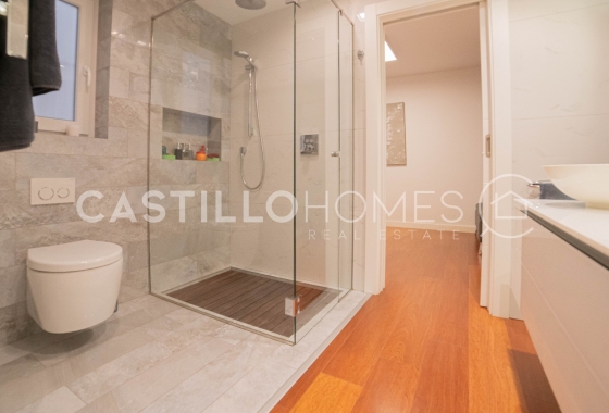 Herverkoop - Appartement / flat - Torrevieja - Centro