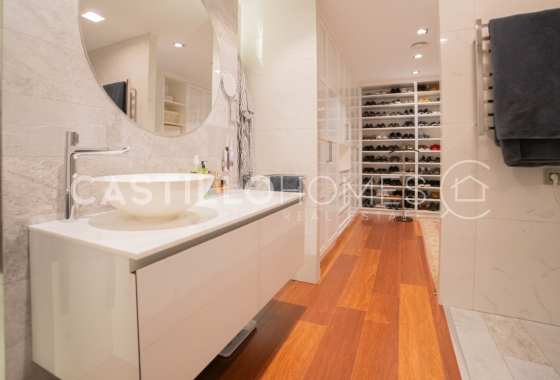 Herverkoop - Appartement / flat - Torrevieja - Centro