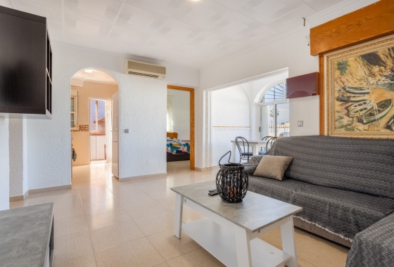 Herverkoop - Villa - Torrevieja - Urbanización San Luis