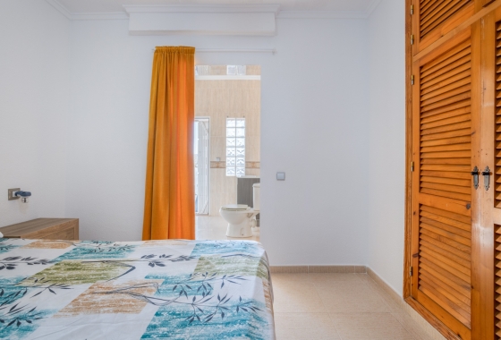 Herverkoop - Villa - Torrevieja - Urbanización San Luis