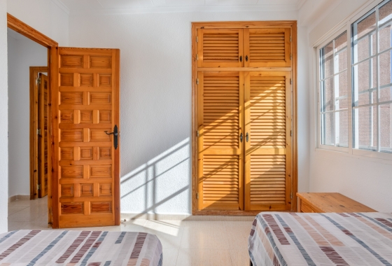 Herverkoop - Villa - Torrevieja - Urbanización San Luis