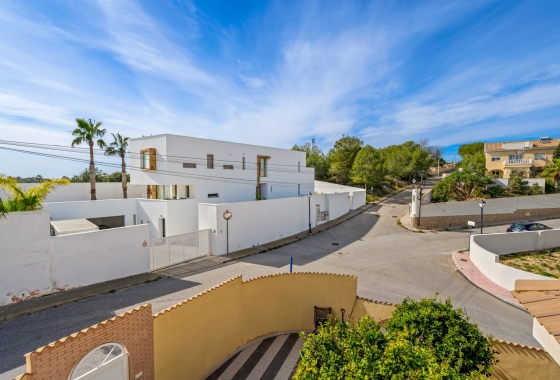 Herverkoop - Villa - Orihuela Costa - Costa Blanca