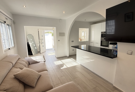 Herverkoop - Villa - Orihuela Costa - Costa Blanca