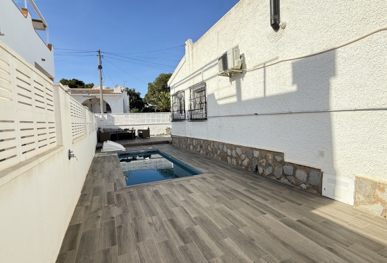 Herverkoop - Villa - Orihuela Costa - Costa Blanca