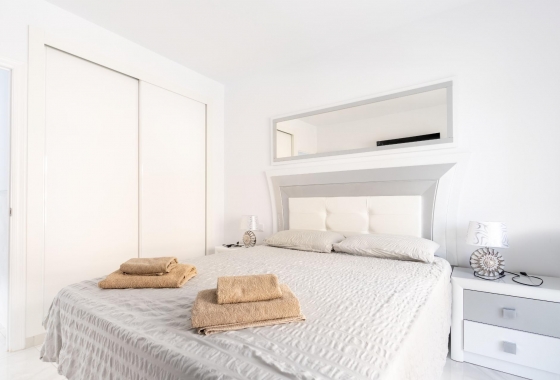 Återförsäljning - Radhus - Torrevieja - Punta Prima